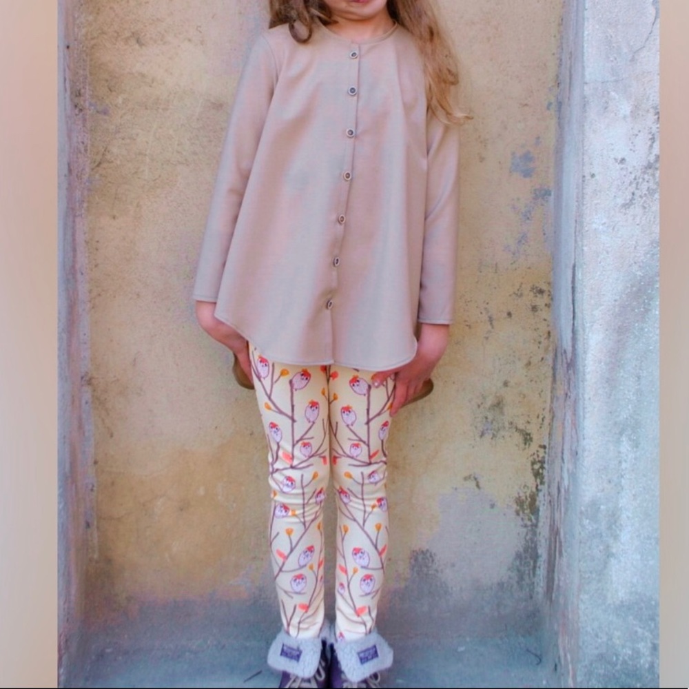 Little girl’s blouse